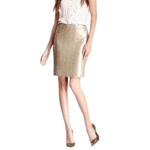 Paper White gold sequin mini skirt NWT size 6